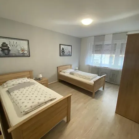 Lori Mönchengladbach